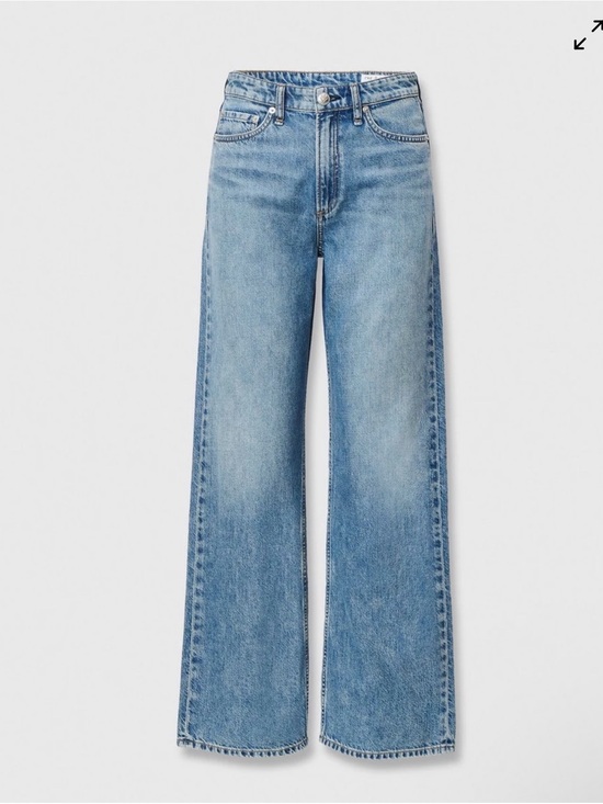 rag & bone Denim - NWT rag and Bone the Logan mid rise Wide Leg featherweight Light Wash